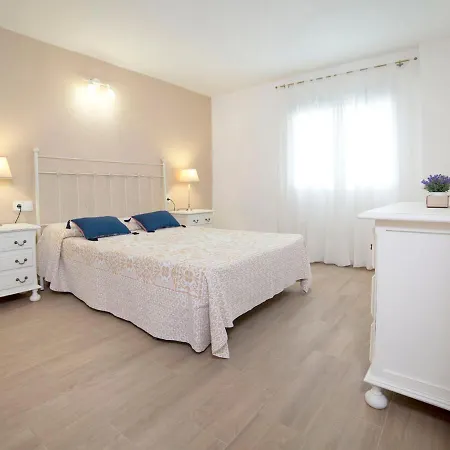 Campos By Interhome