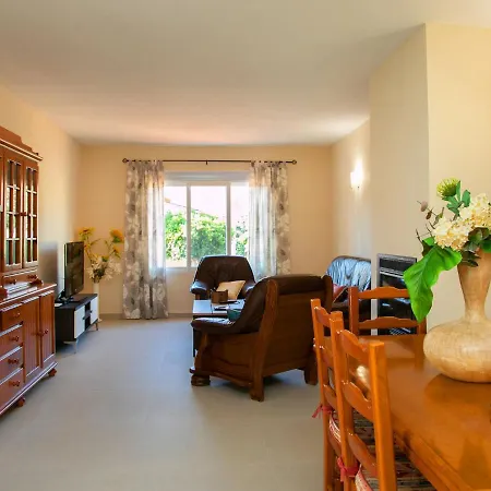 Campos By Interhome