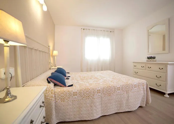 Campos By Interhome Calpe