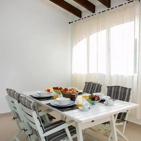 Campos By Interhome * Calp
